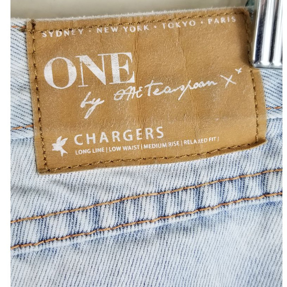 One By One Teaspoon Chargers Long Line Low Waist Medium Rise Women's Shorts 23 - Picture 3 of 6